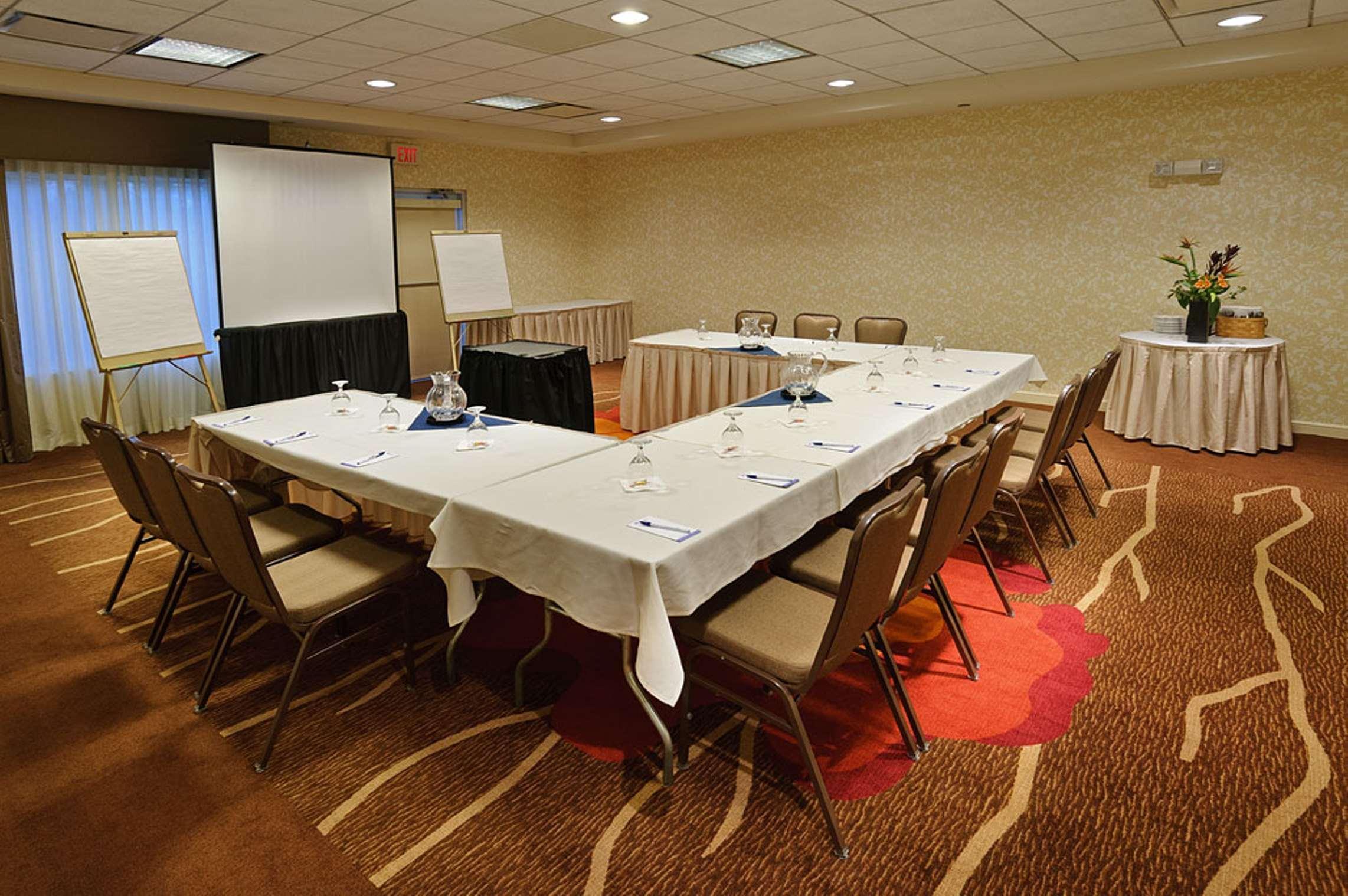 Hilton Garden Inn Cleveland/Twinsburg מראה חיצוני תמונה