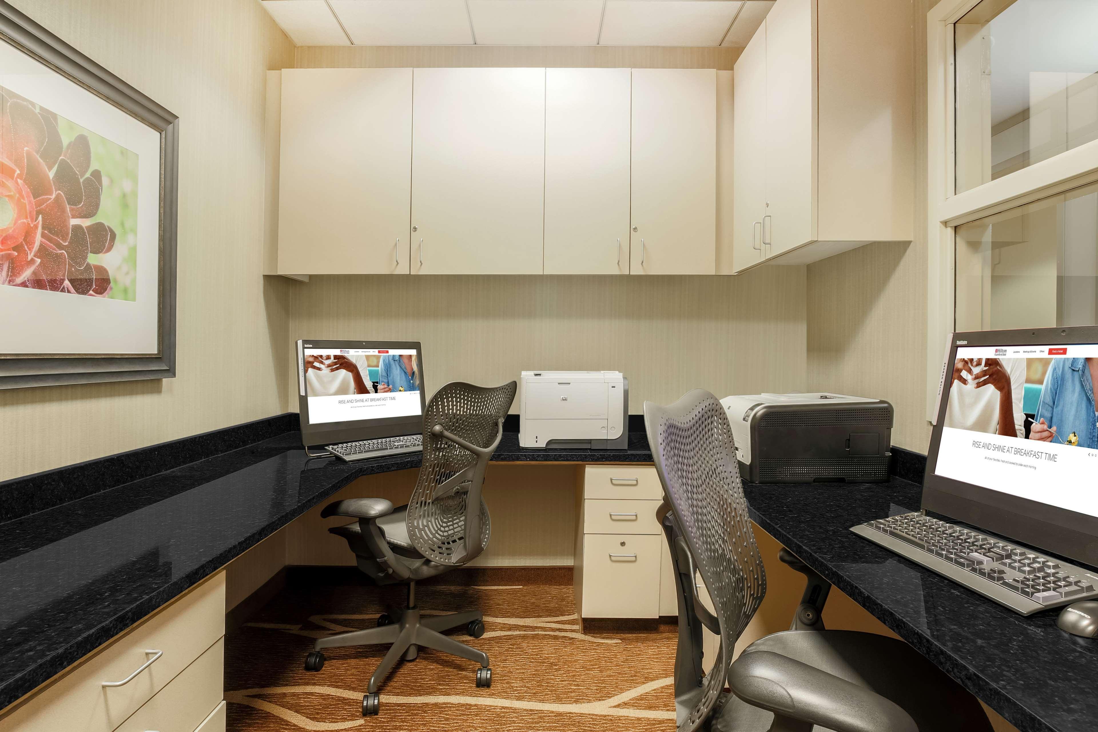 Hilton Garden Inn Cleveland/Twinsburg מראה חיצוני תמונה