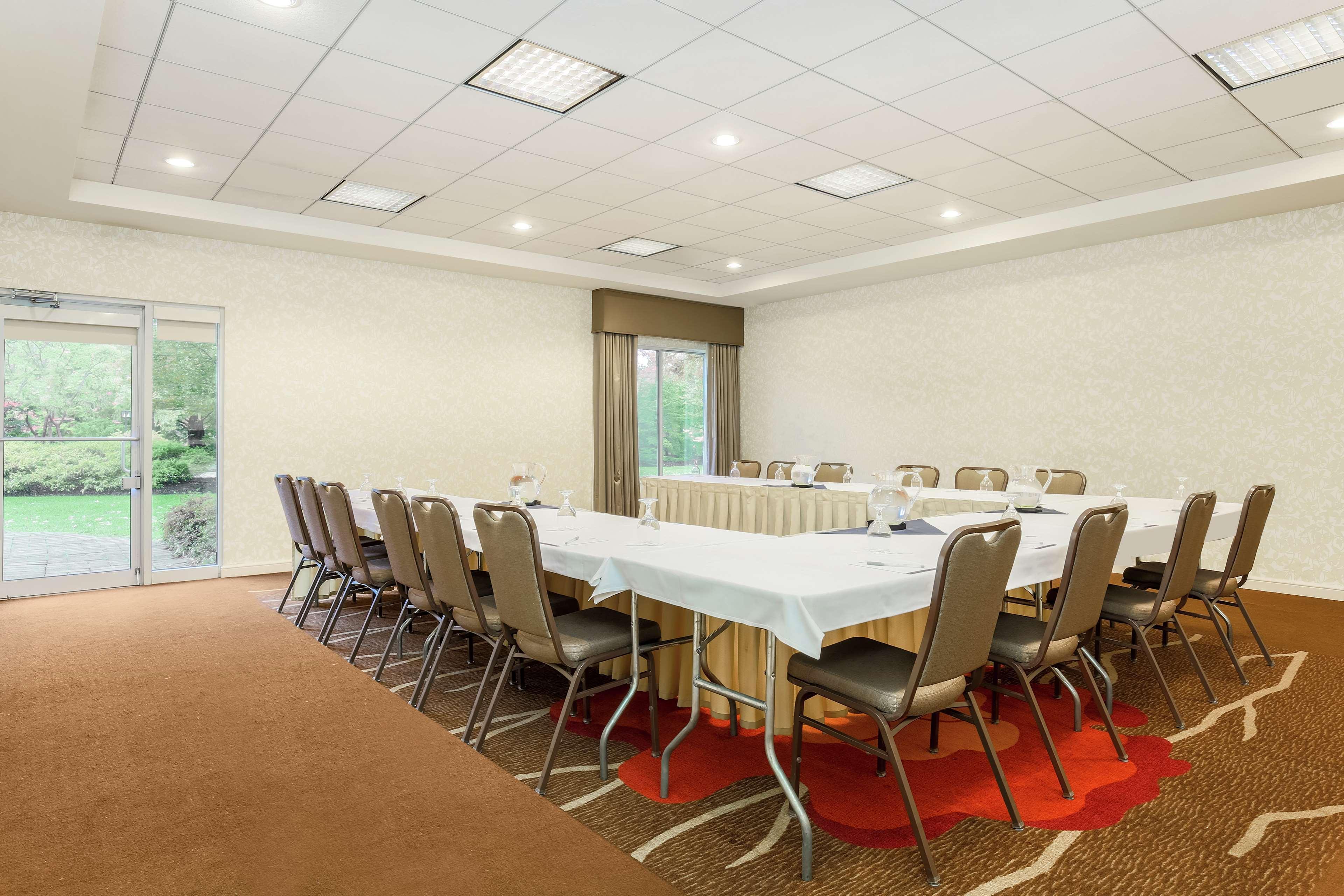Hilton Garden Inn Cleveland/Twinsburg מראה חיצוני תמונה