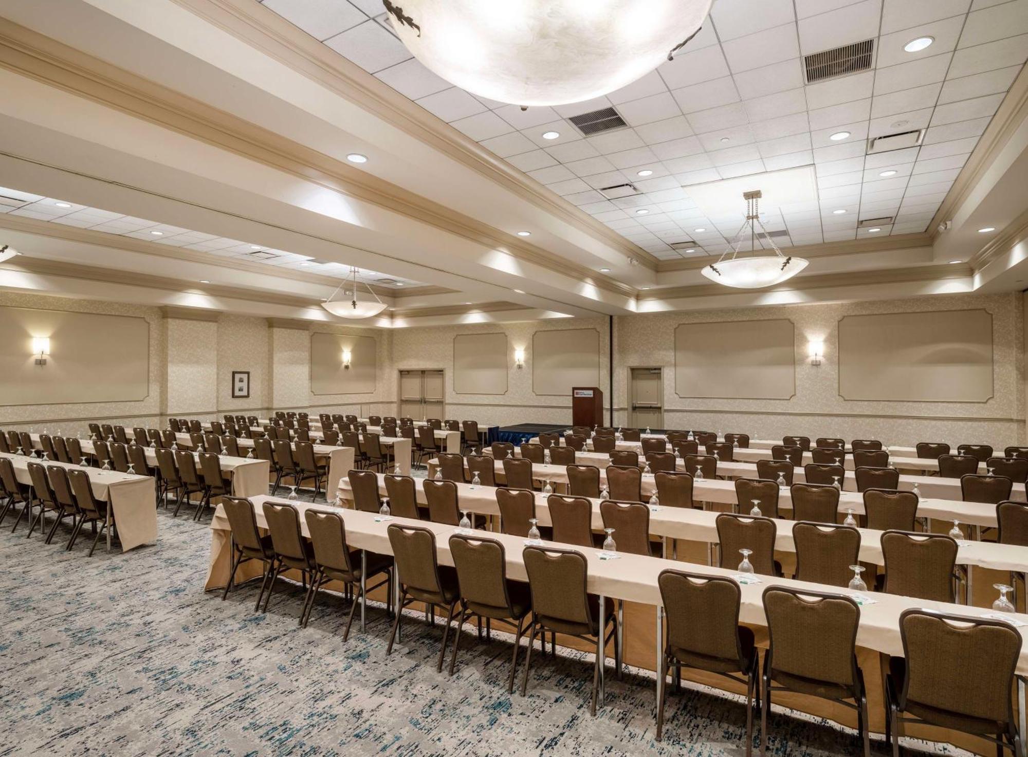 Hilton Garden Inn Cleveland/Twinsburg מראה חיצוני תמונה