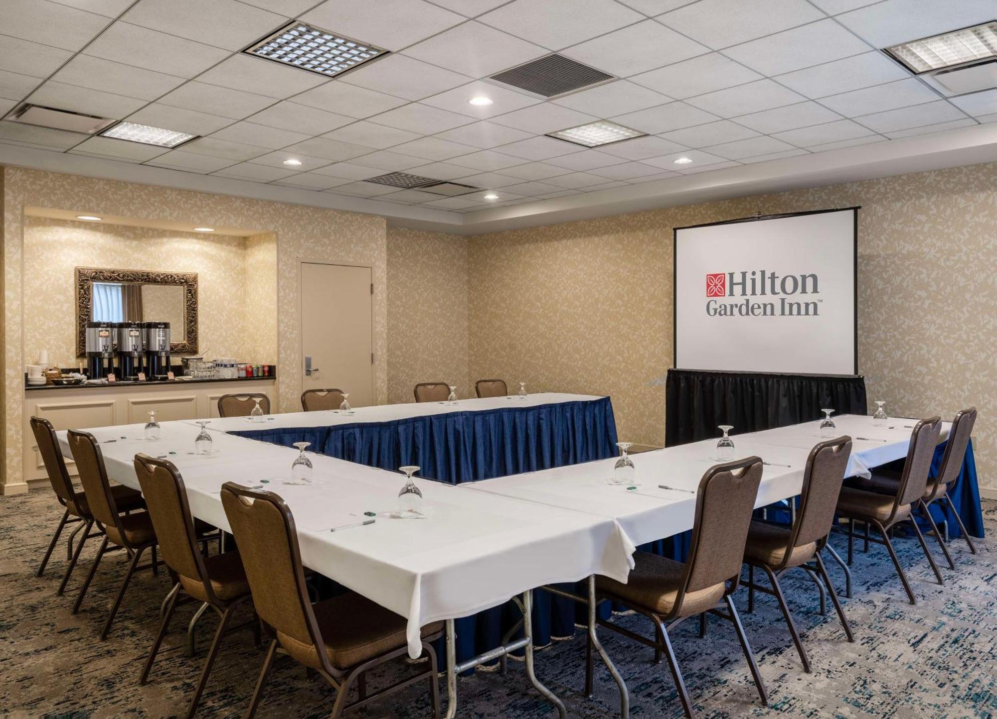 Hilton Garden Inn Cleveland/Twinsburg מראה חיצוני תמונה